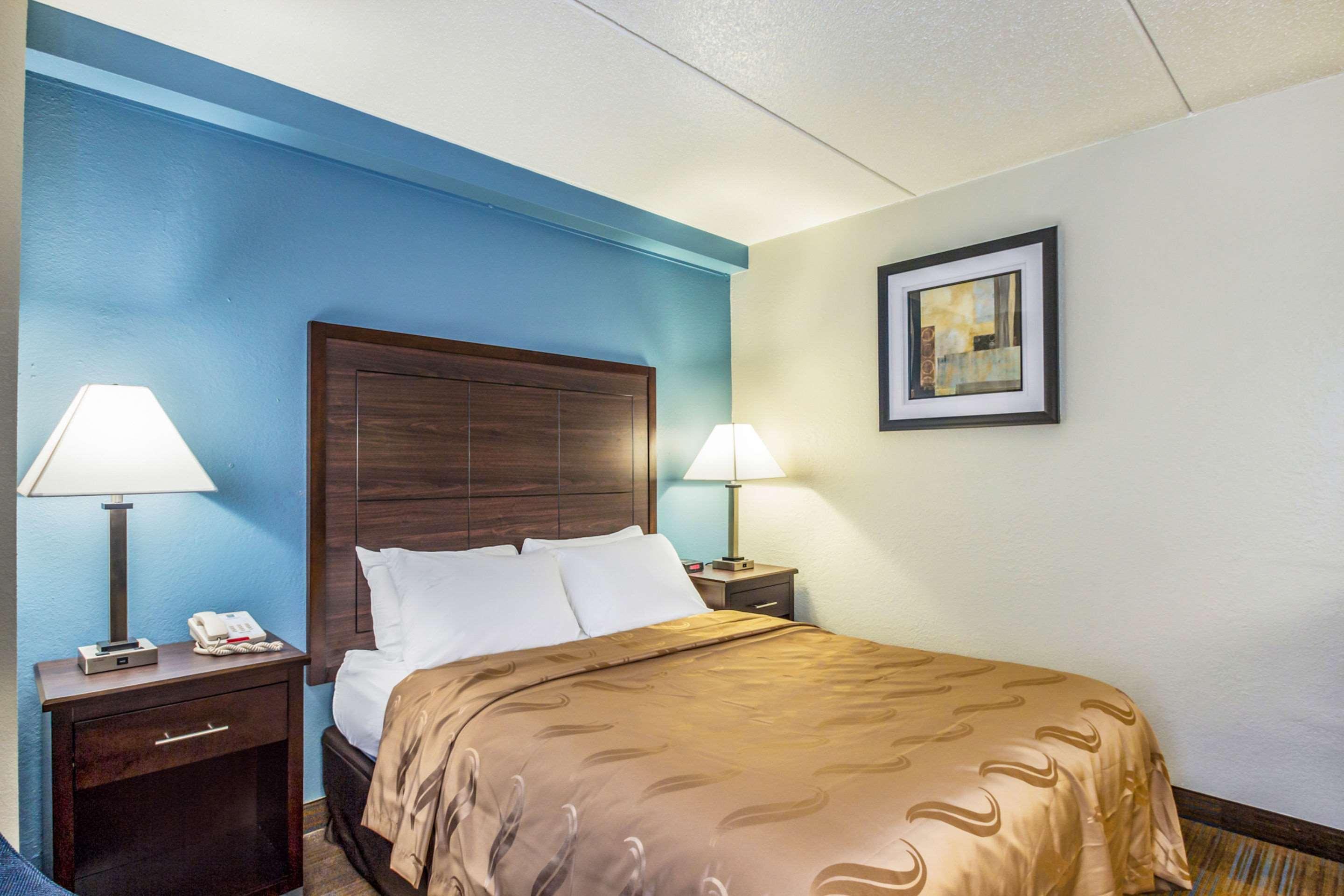 Americinn By Wyndham Madison Wi Buitenkant foto