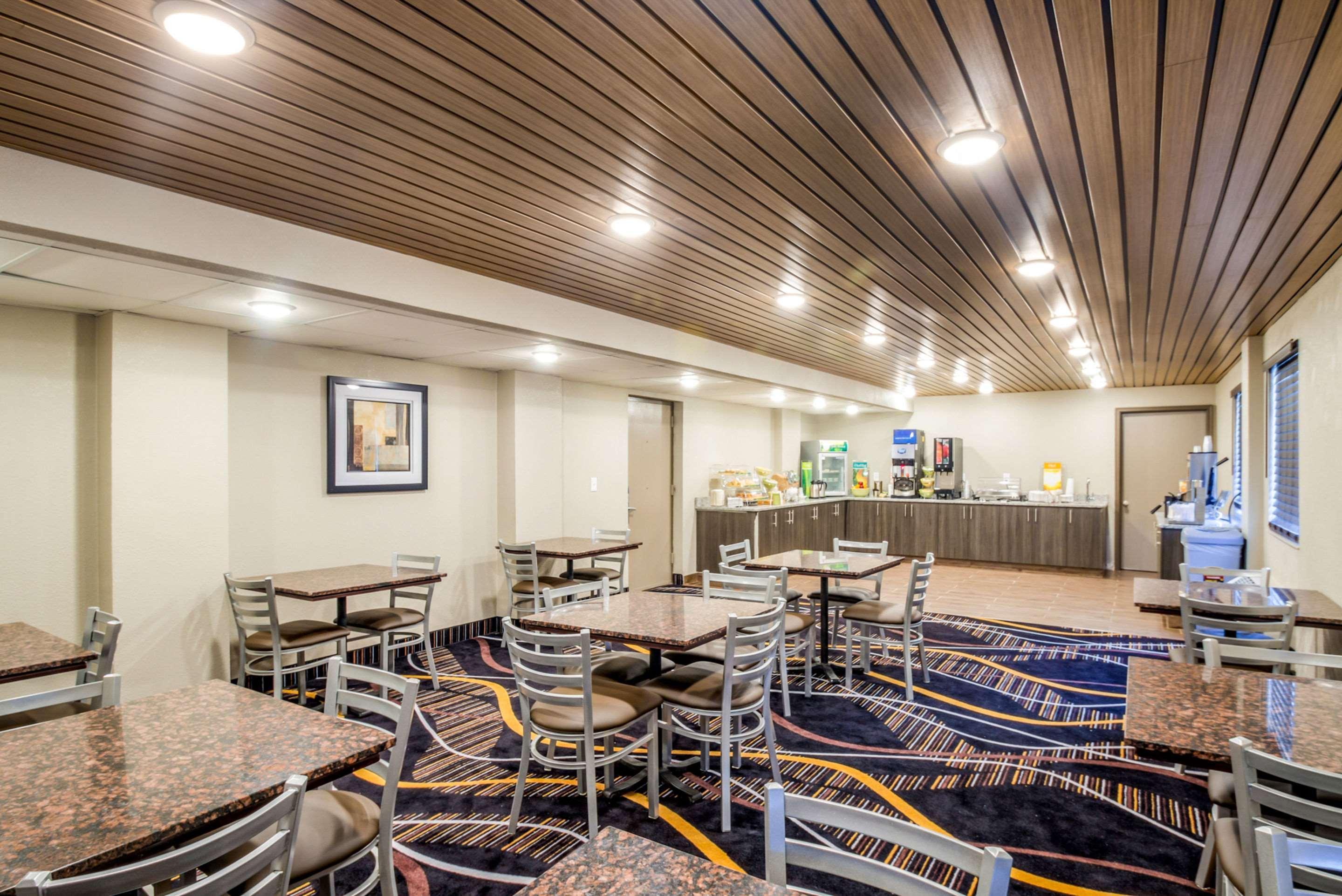 Americinn By Wyndham Madison Wi Buitenkant foto
