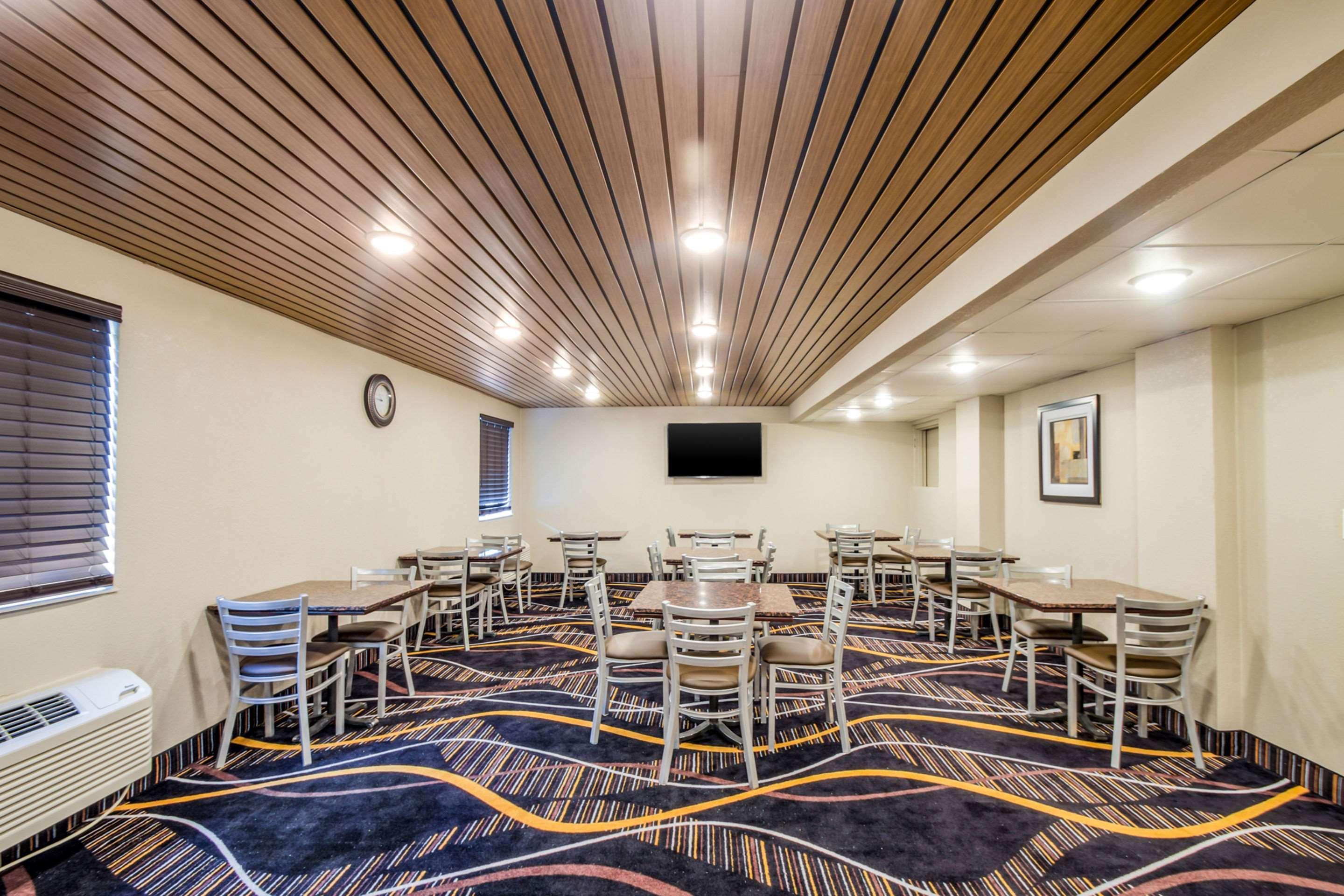 Americinn By Wyndham Madison Wi Buitenkant foto