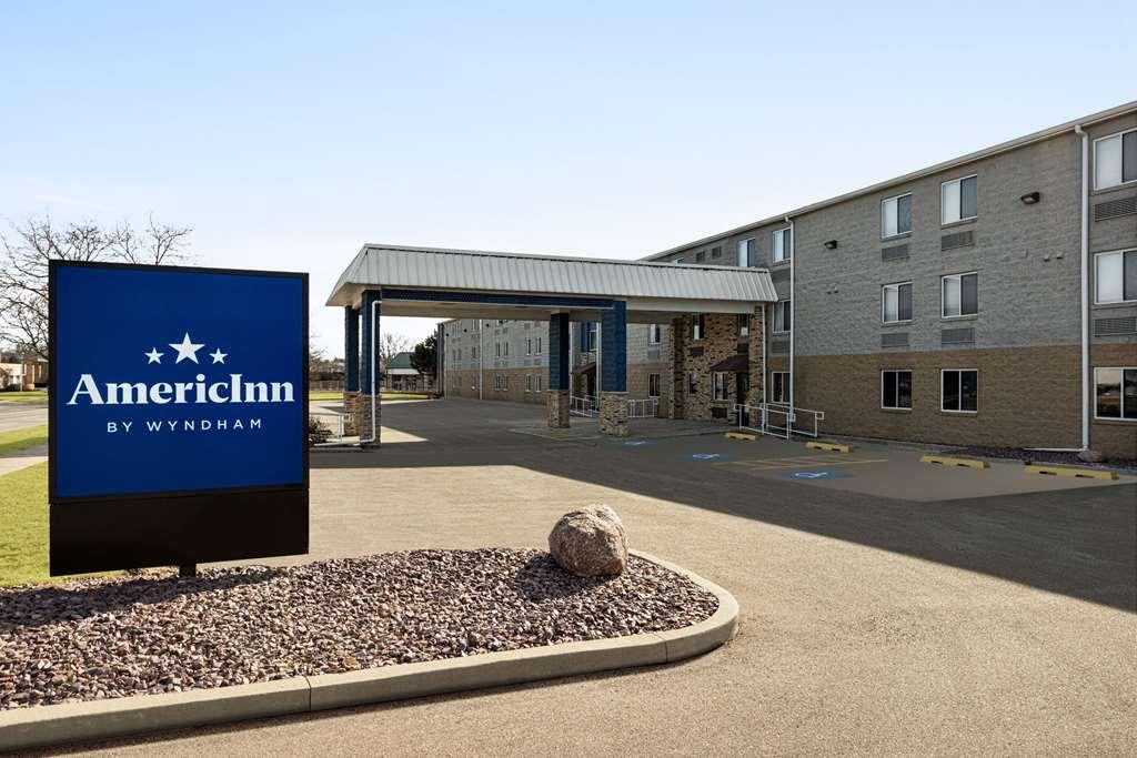 Americinn By Wyndham Madison Wi Buitenkant foto
